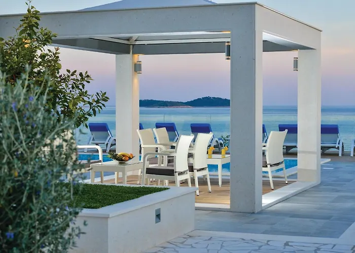 Stunning In * Rogoznica (Sibenik-Knin)